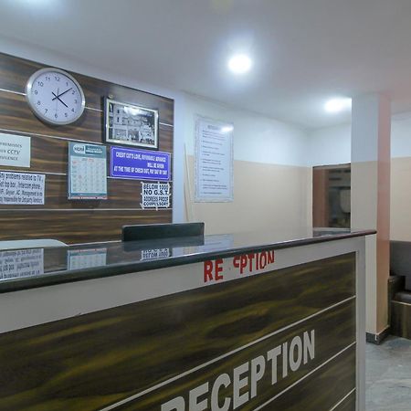 Spot On 81775 Mohit Gokul Lodge New Luxury Room'S Near Secunderabad Railway Station Lālāguda Exterior photo